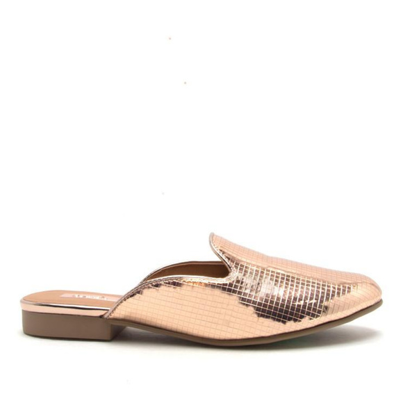 Last Pair Sale! Metallic Rose Gold Mules Size 6 - Picture 2 of 4